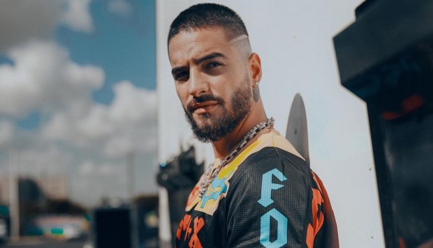 Maluma cierra toda una calle de la CDMX para ir de shopping