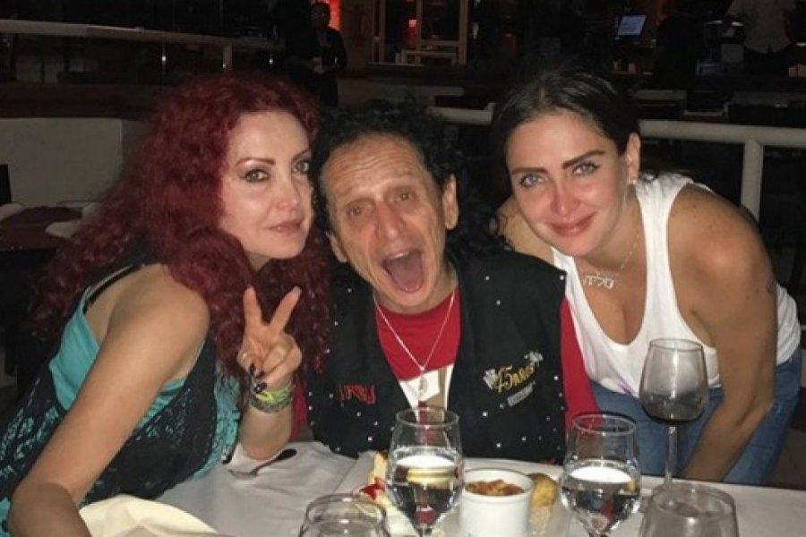Alex Lora pide disculpas por comentarios de su hija Celia Lora contra AMLO