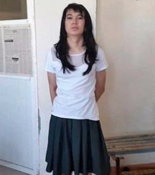 Se hace pasar por su novia para presentar examen de Universidad