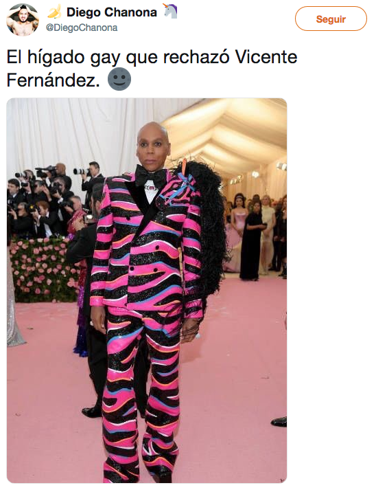 Memes de Vicente Fernández rechazando el hígado gay