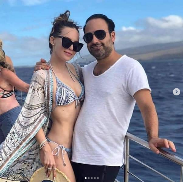 Belinda presenta su novio, Ben Talei, cirujano plástico
