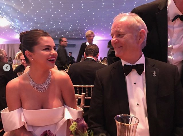 Selena Gomez anuncia que se casará con Bill Murray