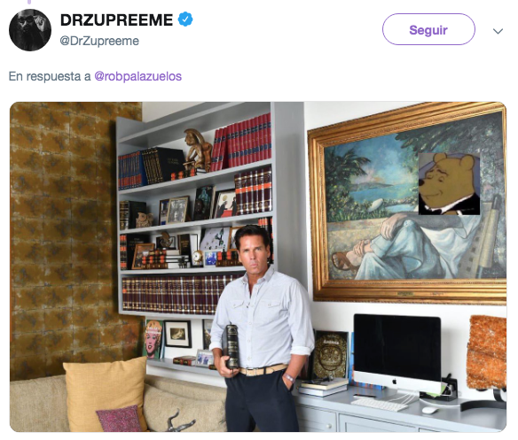 Trollean a Roberto Palazuelos por subir foto con su biblioteca