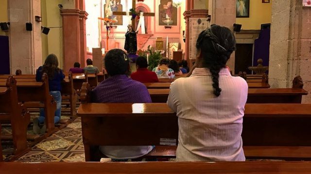 Ateos son mejores personas que religiosos: estudio