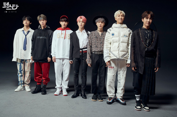 BTS comparte retratos familiares por FESTA 2019
