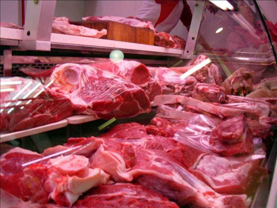 Carne blanca no es más saludable que carne roja: ciencia