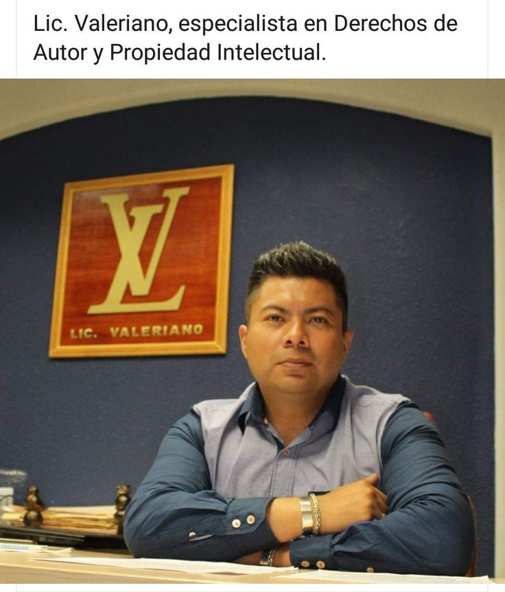 Mejores memes del Licenciado Valeriano y el copyright
