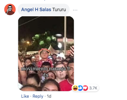 Grupo de personas se toma foto y se convierten en meme