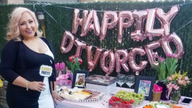 Fiesta Divorcio, Mujer Celebra Divorcio, Catherine Navarro Divorcio, Divorcio, Fiesta De Divorcio, Fiestas De Divorcios MÃ©xico
