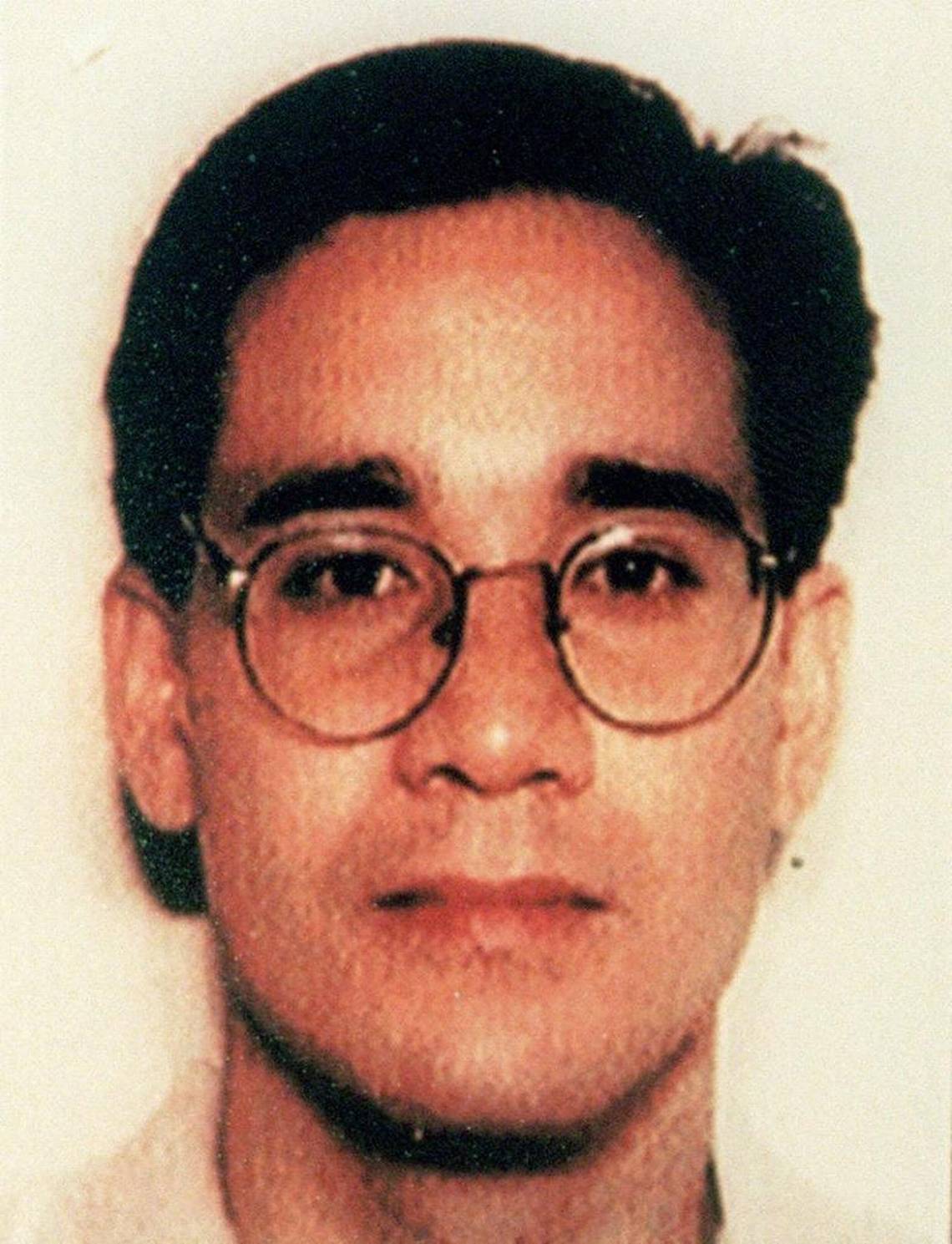Por Qué Mataron A gianni versace