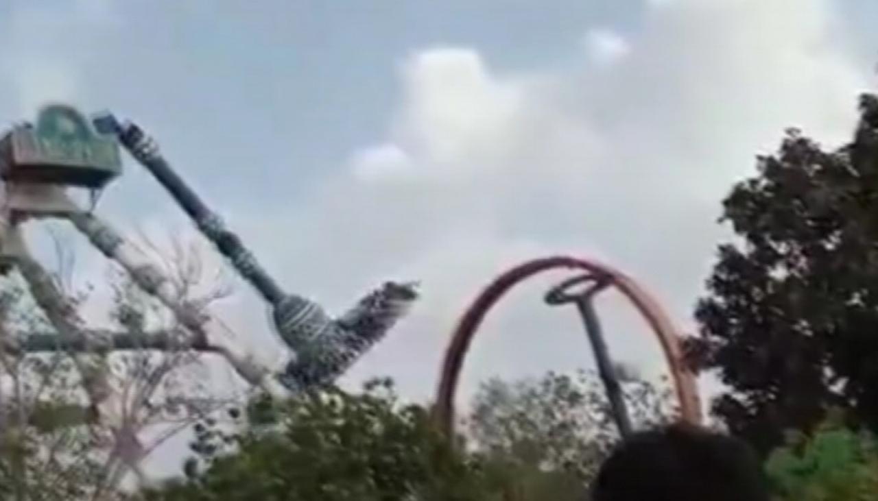 VIDEO: Accidente parque diversiones India deja dos muertos