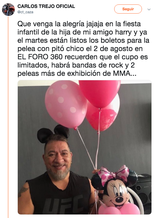 Carlos Trejo se disfraza de Mickey Mouse para anunciar pelea con Alfredo Adame