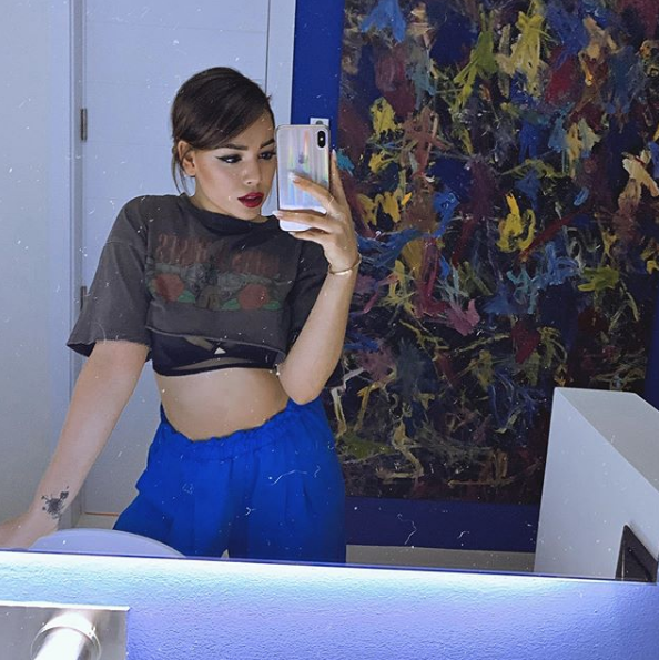 Danna Paola festeja nueve millones de seguidores en Instagram con foto desnuda