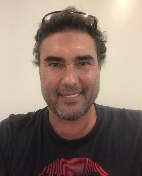 Eduardo Yáñez vuelve a atacar a un reportero