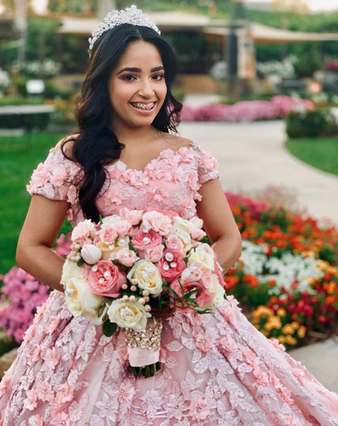 Hija de Lupillo Rivera festeja sus XV años