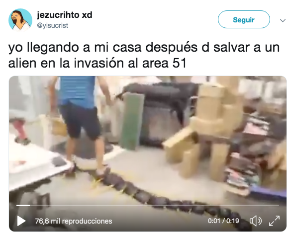 Memes del Área 51