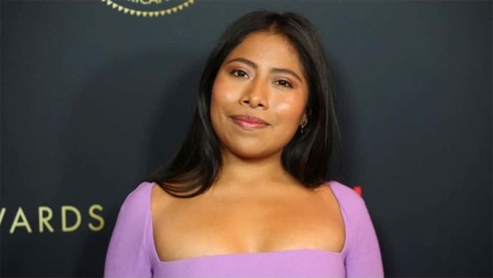 VIDEO: Yalitza Aparicio llora por comentarios de portadas