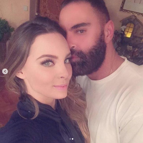 Captan a Belinda con un nuevo novio que no es Lupillo Rivera