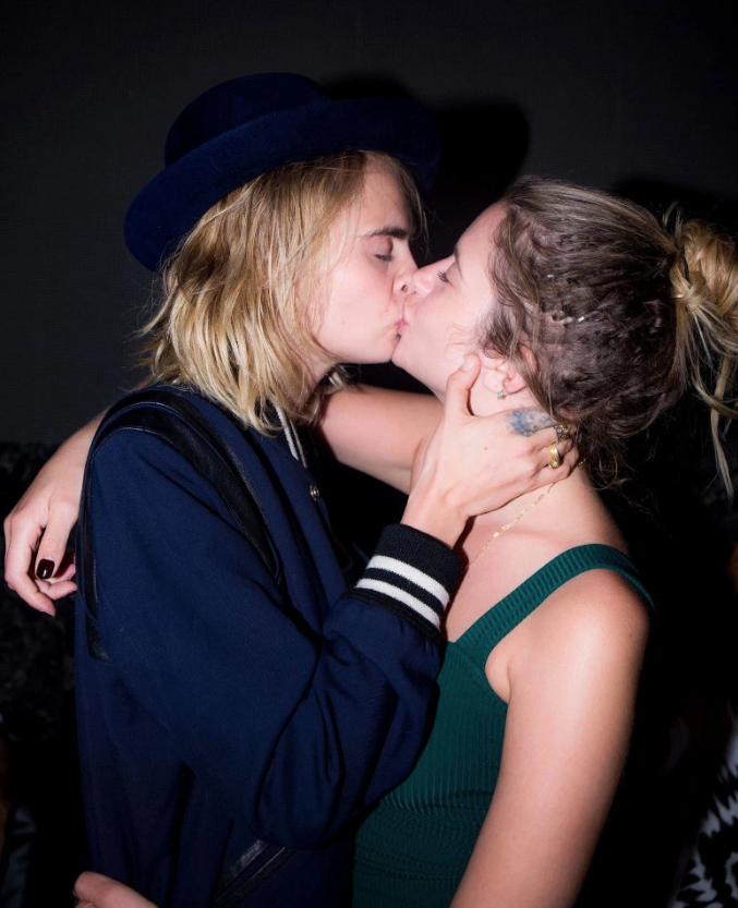 Cara Delevingne y Ashley Benson se casaron en Las Vegas