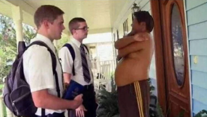 Memes del señor sin camisa