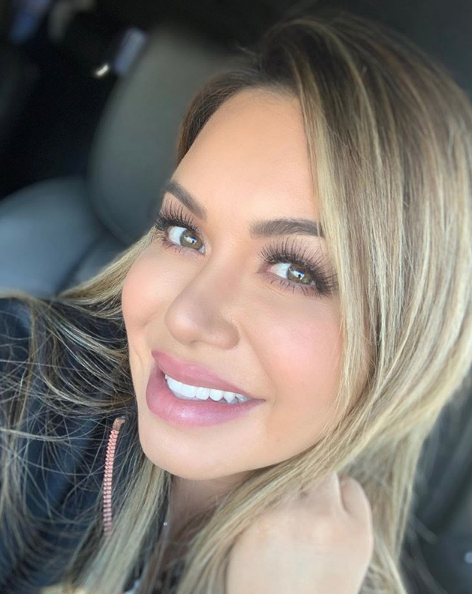 Chiquis Rivera revela carta que le dejó Jenni Rivera antes de morir
