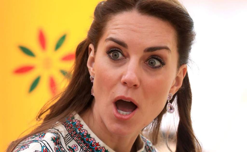 Princesa Charlotte revela que Kate Middleton está embarazada por cuarta vez