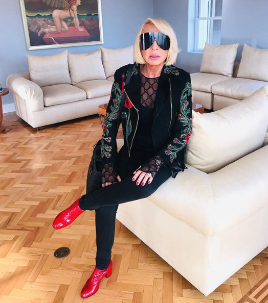 Laura Bozzo invita a reta del videojuego League of Legends
