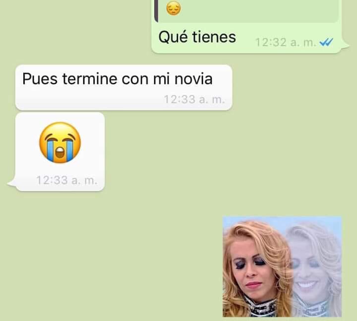 Memes de la señora triste y sonriendo