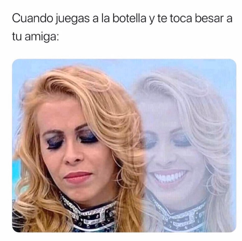 Memes de la señora triste y sonriendo