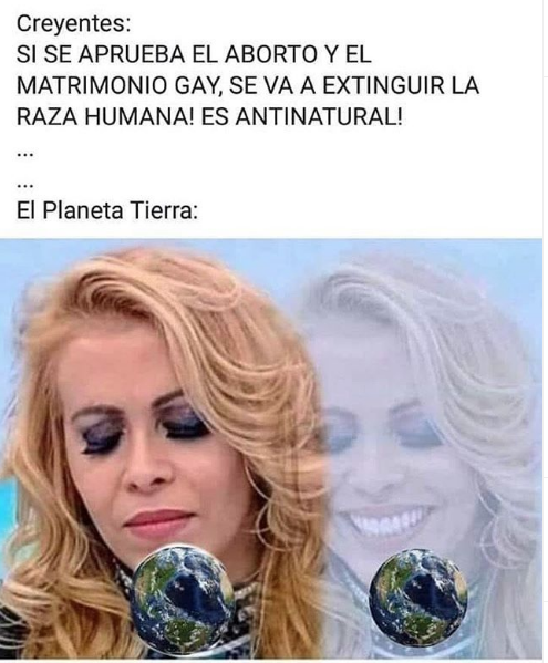 Memes de la señora triste y sonriendo