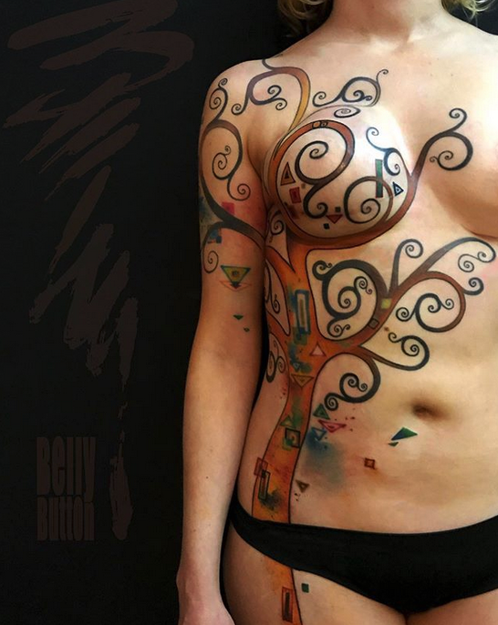 Tatuajes ayudan a mujeres a superar el cáncer de mama