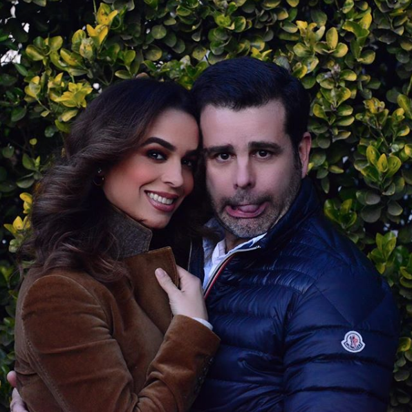 Bibi Gaytán aclara rumores de un supuesto divorcio