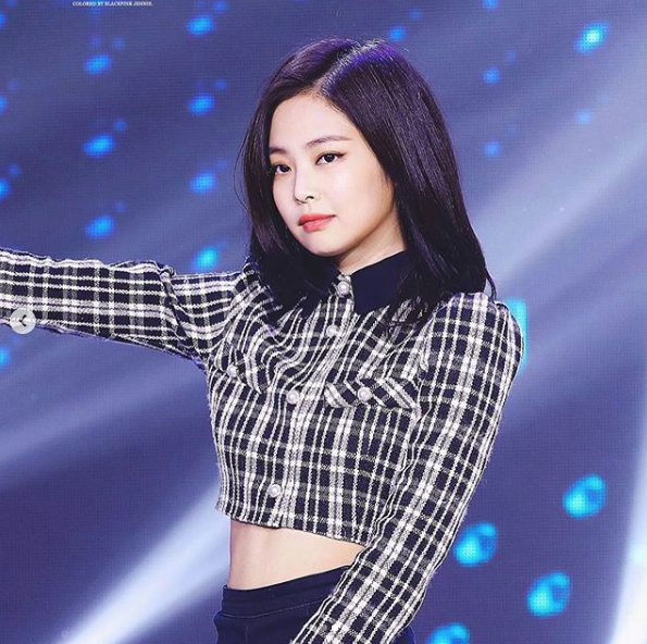 Jennie de BLACKPINK sorprende con cambio de look