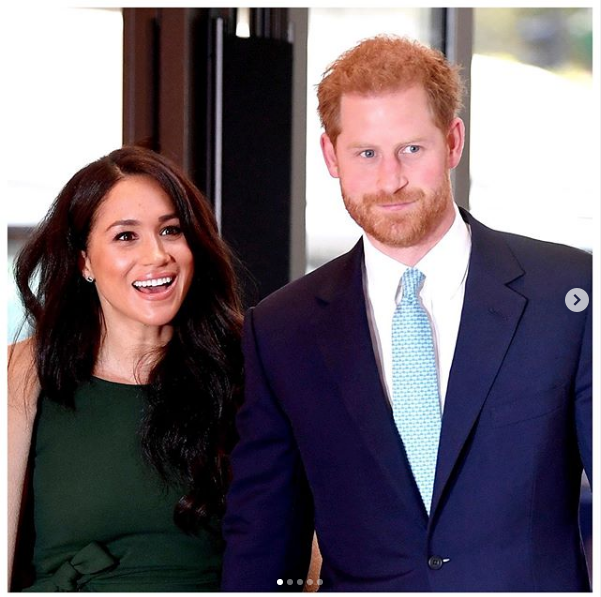 Reina Isabel quitó retrato de Meghan Markle de salón real