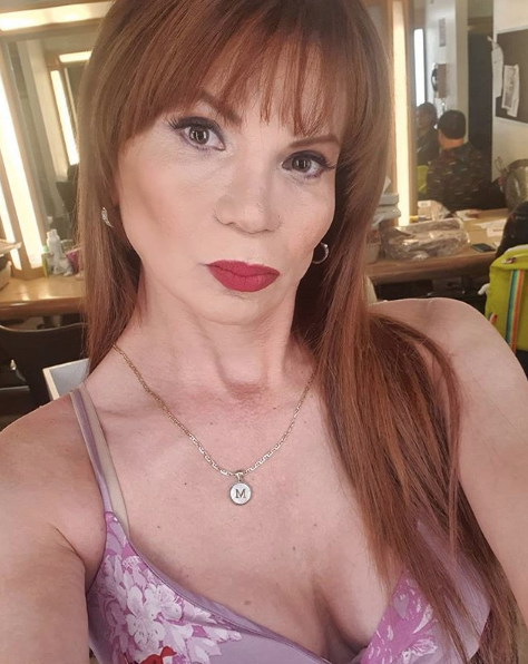 Mhoni Vidente predice cárcel para familiar de José José