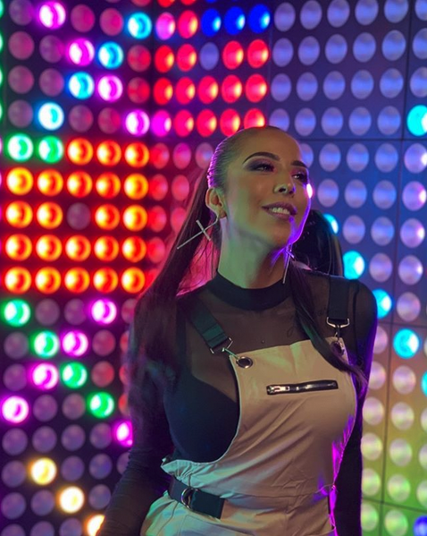 Barbarela, hija de Babo, comenzará su carrera musical pronto