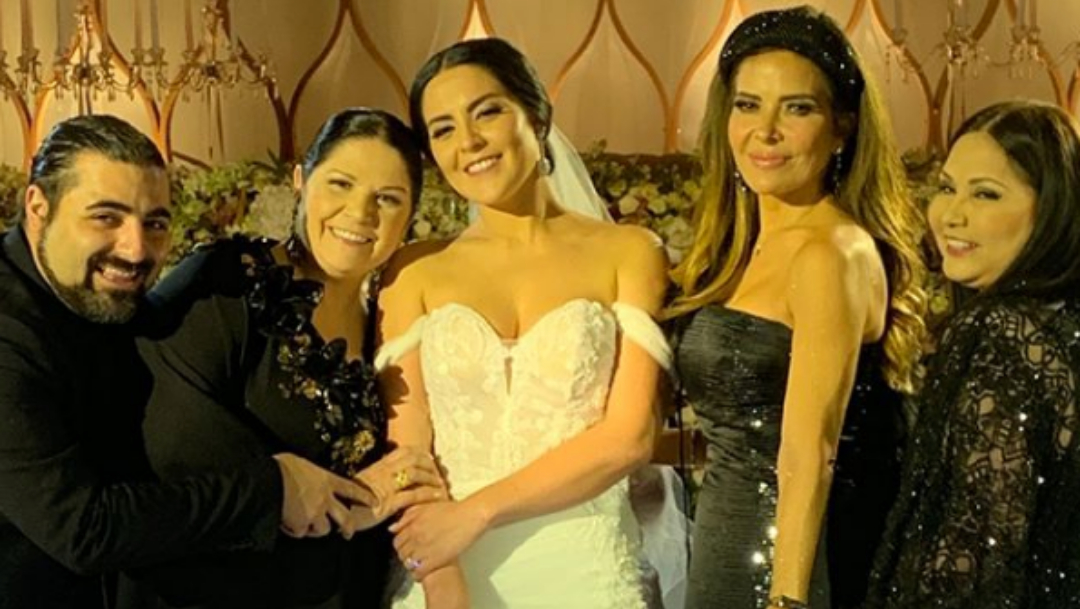 Ana Gabriel, Boda De La Hija De Ana Gabriel, Ana Gabriel Hija, Ana Gabriel Hija Adoptiva, Ana Gabriel Hija Adoptada, Diana Alejandra Cázares