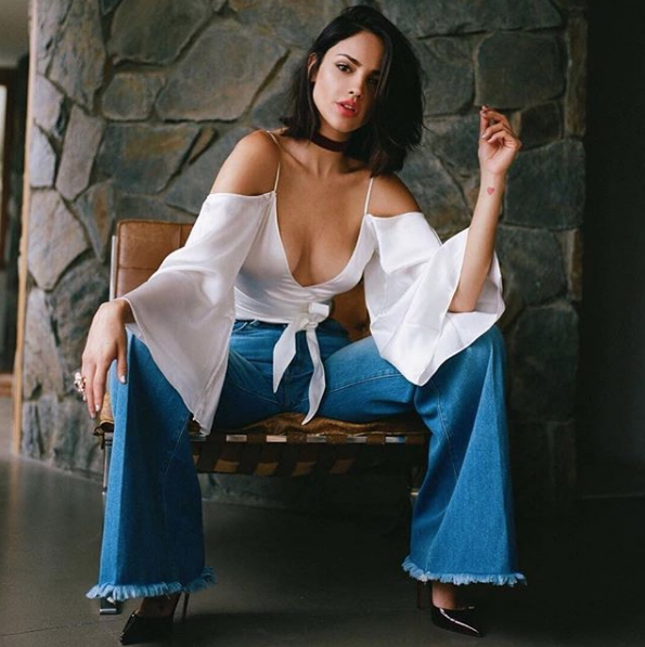 Filtran fotos de Eiza González con moretones en el cuerpo
