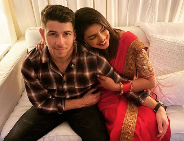 Priyanka Chopra sorprende a Nick Jonas con regalo de aniversario