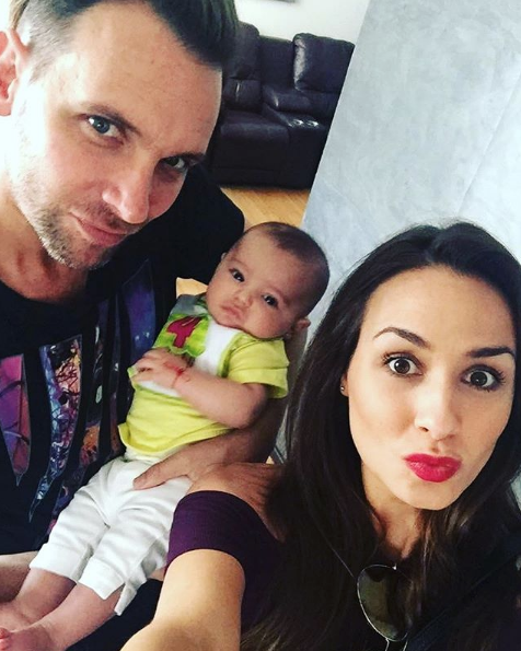 Odalys Ramírez se compromete con Patricio Borghetti