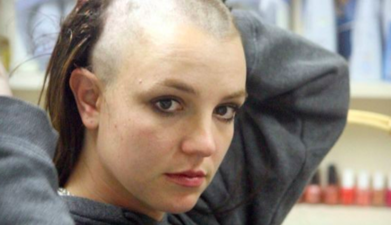 Britney Spears da nacimiento a Britney Pelona