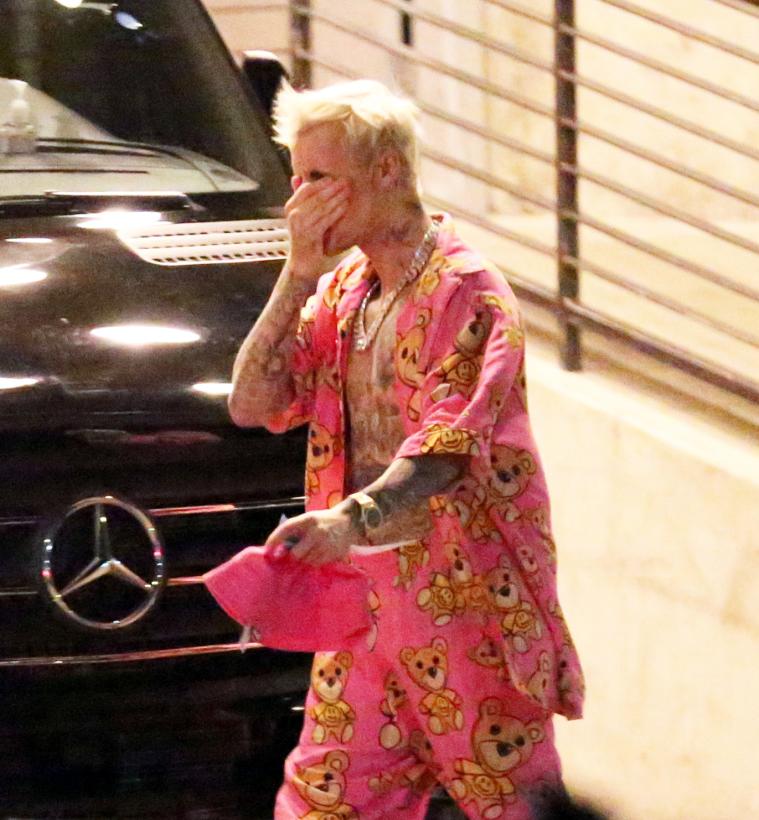 Justin Bieber: sus fotos llorando en calles de Los Ángeles