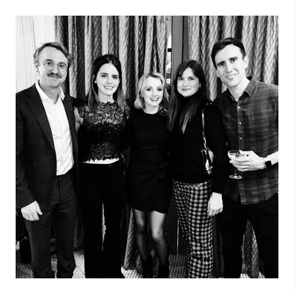 Emma Watson se reúne con elenco de Harry Potter por Navidad