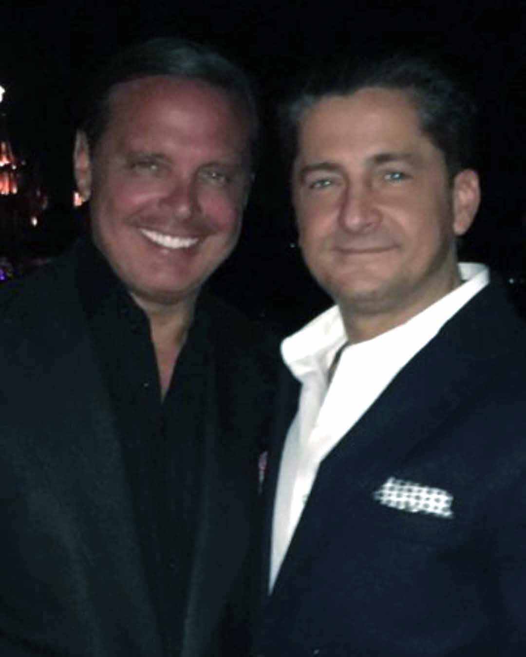 Hermano de Luis Miguel, Alejandro Basteri