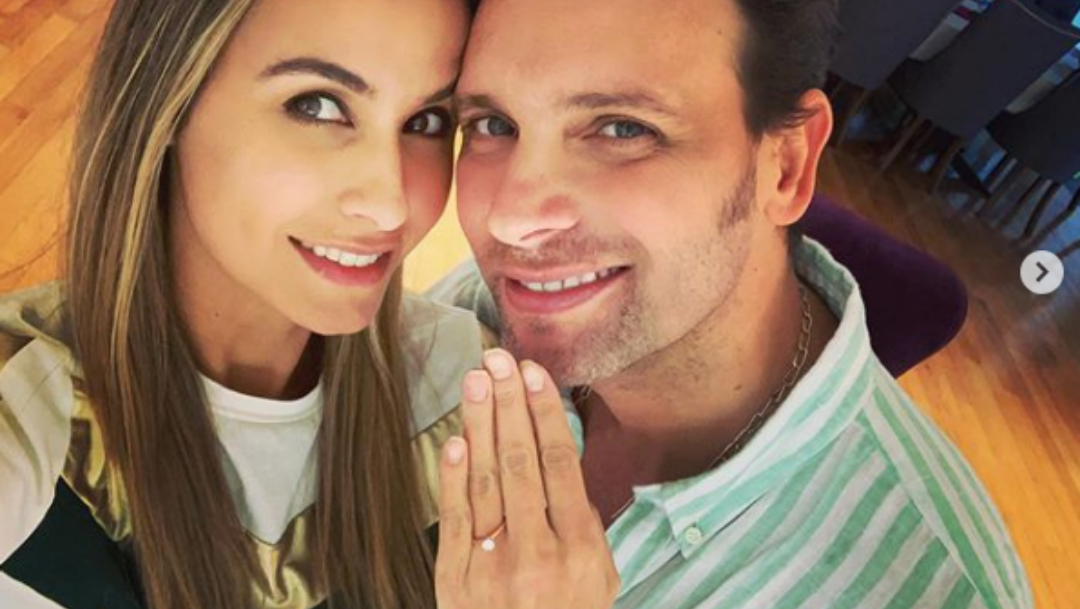 Odalys Ramírez se compromete con Patricio Borghetti