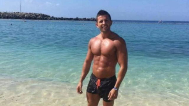 Ricardo Esteves, sexy sacerdote que causa furor en Internet