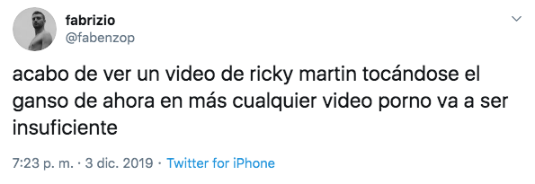 Video de Ricky Martin agarrándose