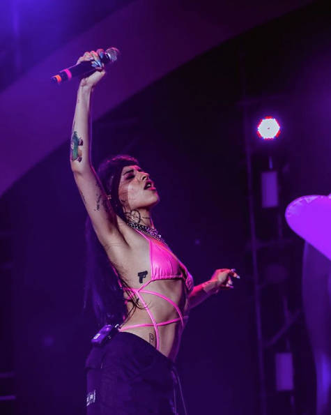 Descubrimos que la argentina Cazzu fue la novia de Bad Bunny
