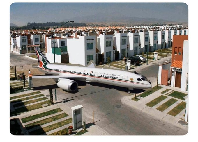 Memes avion presidencial rifa de amlo
