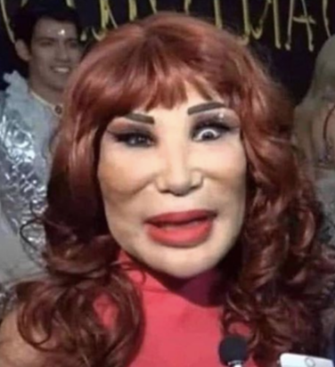Lyn May comparte foto de joven